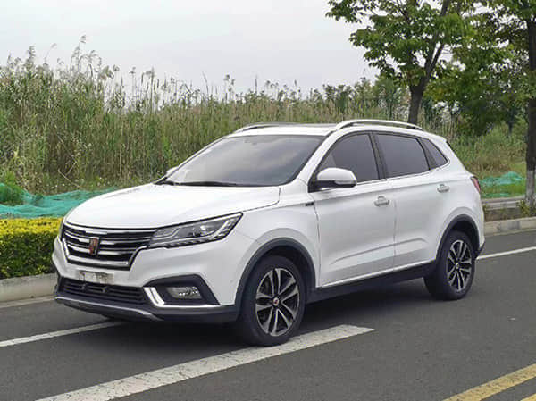 第三代长安 UNI-V：11.39万买顶配，性价比“杀疯”了？
