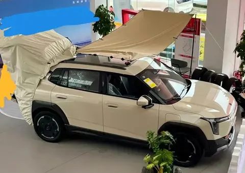 7.99万的小问界上市，400多公里纯电续航，谁见谁不爱？