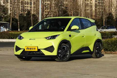 6万级纯电代步王！2025海鸥305KM vs 405KM怎么选？