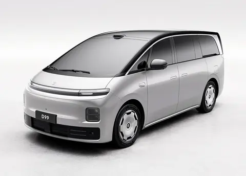 5.2米旗舰MPV官宣!零跑D99双动力齐发,配置直接拉满!