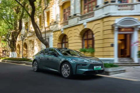 广汽丰田2月销量41809辆，凯美瑞、汉兰达、赛那均同比增长